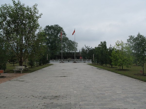 Đền mẫu âu cơ